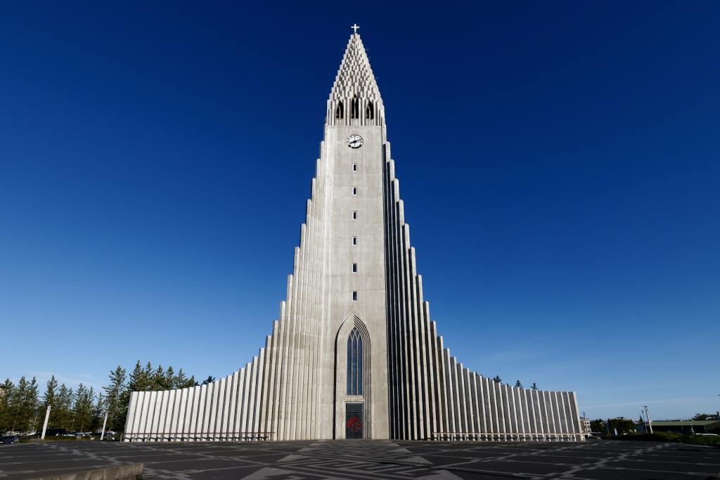 Hallgrímskirkja church building in the Capital Region, Reykjavik, discussing what makes Iceland unique